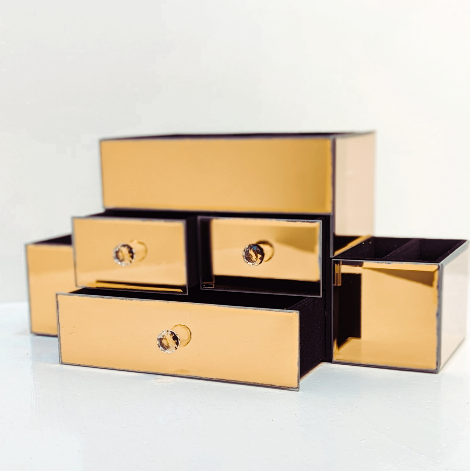 Gold Jewlery Box - Image 2