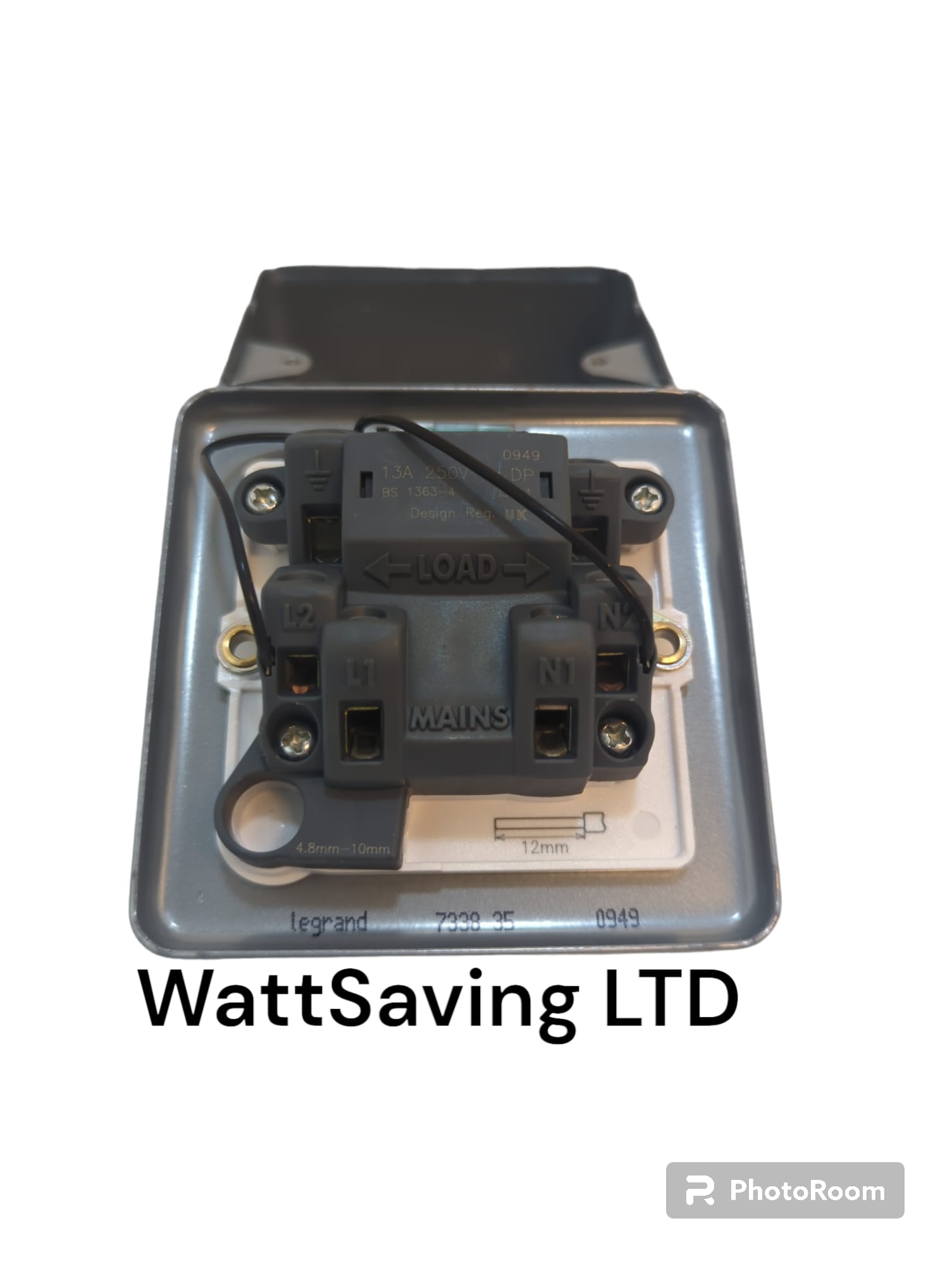 Legrand Synergy Metalclad - 7338 35 - 13a Switched Fused Connection Unit - Image 3